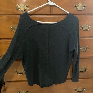 Comfortable grey, long sleeve top